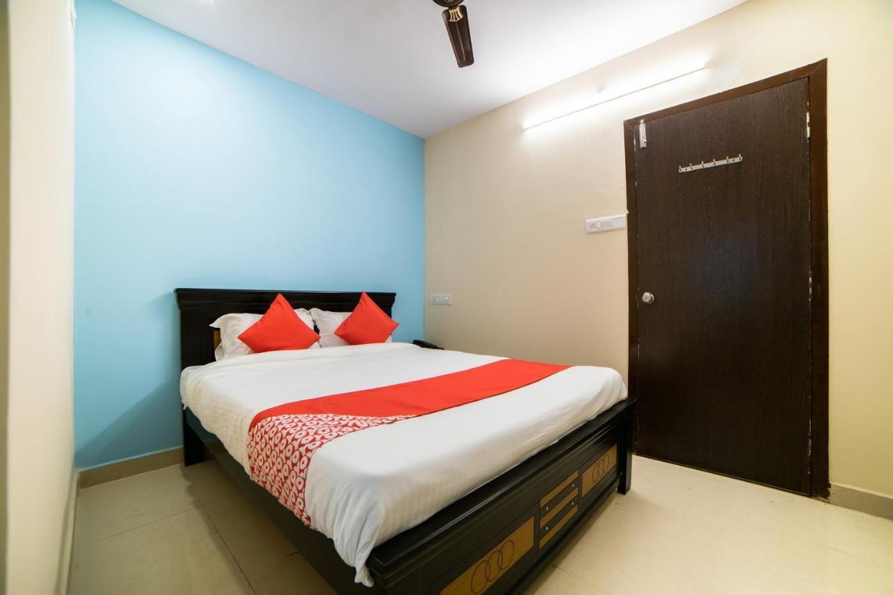 Super Hotel O White Ridge Sururnagar Экстерьер фото
